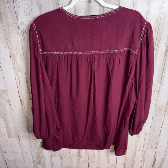 The Pioneer Woman Split Neck Embroidered Blouse Women's Plus Size 2X NWT! - Picture 10 of 16